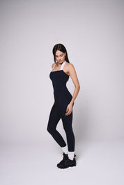 The Ease Top