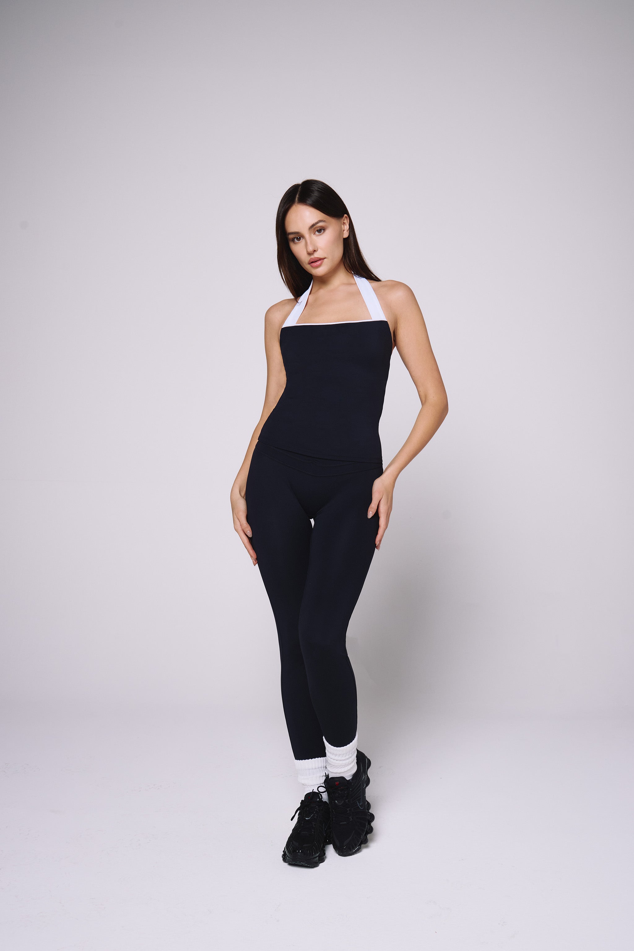 The Ease Top
